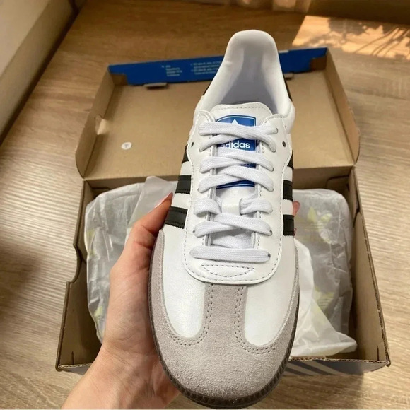 New Adidas Samba Sneakers Black White M5 / W6 - Picture 10 of 13